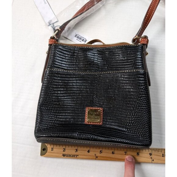 Dooney & Bourke Lizard Embossed Letter Carrier Crossbody Black Leather Bag NWT - Picture 4 of 11
